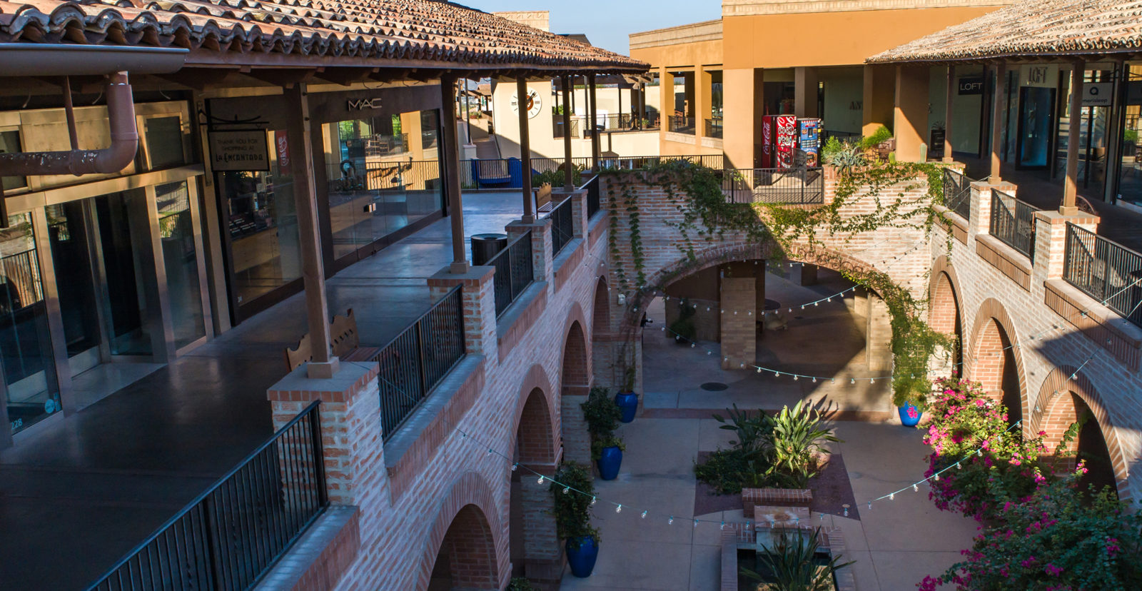 La Encantada Mall in Tucson, AZ (Westcor/Macerich) W.E. O'Neil