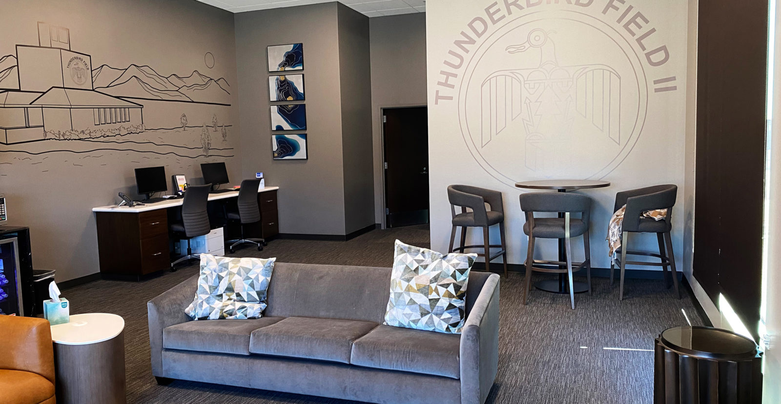 Scottsdale Jet Center in Scottsdale, AZ (Jet Aviation) W.E. O'Neil