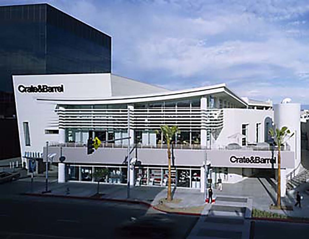 Crate and Barrel Beverly Cannon in Beverly Hills, CA (City of Beverly