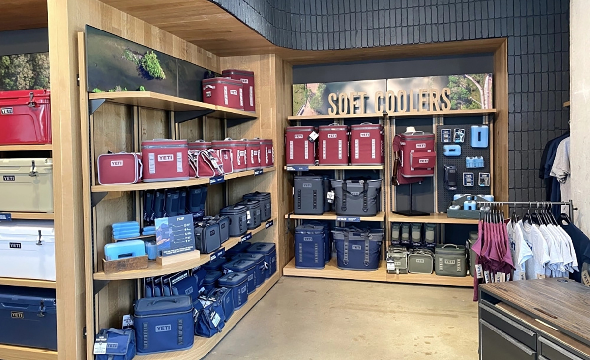 YETI retail interior design - High end experience design